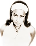 Mica Paris 1990 (4160 bytes)